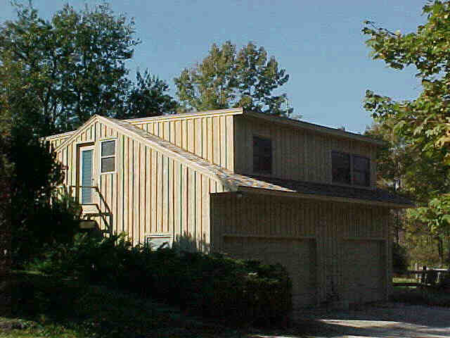 Building photograph for 439 TWIN LAKES ROAD